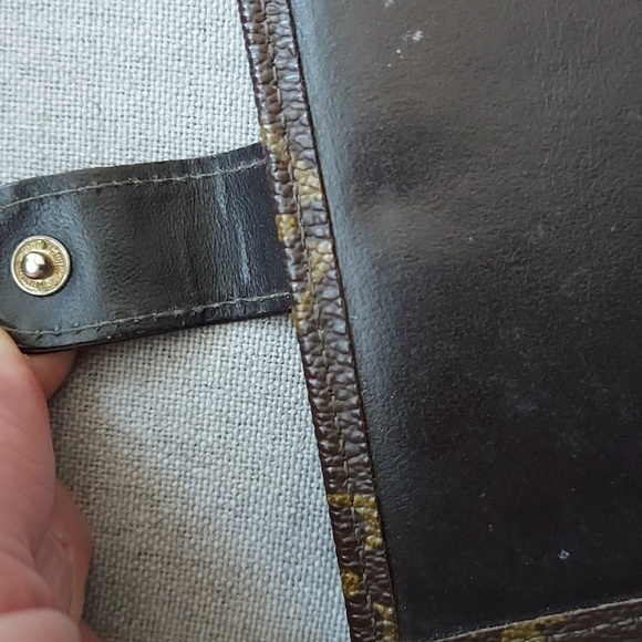 *Vintage* Louis Vuitton card case - Picture 6 of 11